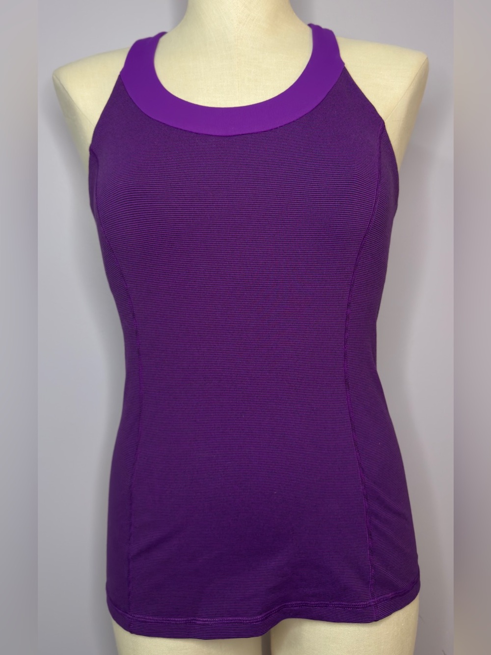Lululemon Run Fast Track Tank Size 6 Purple Criss Cross Built In Bra